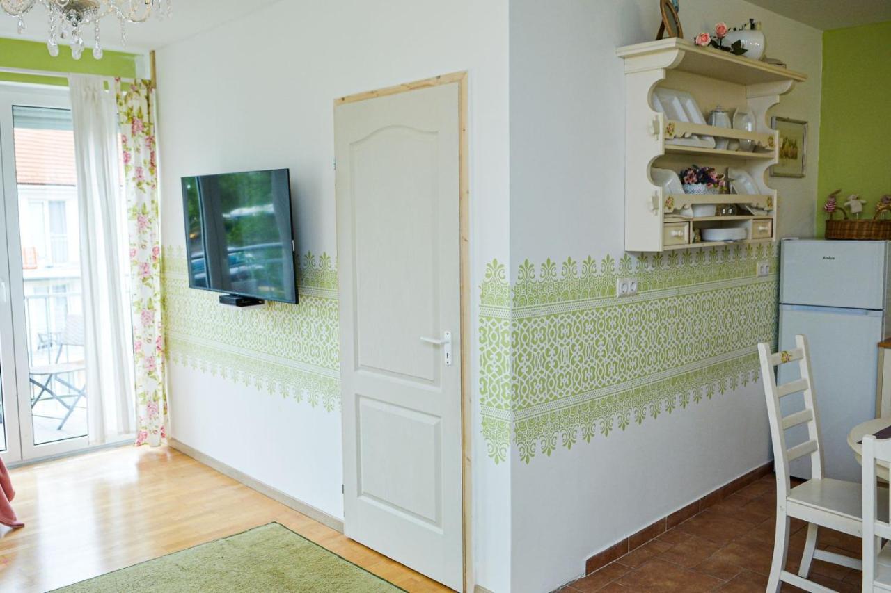 Romantic Apartman Hajduszoboszlo Exterior foto